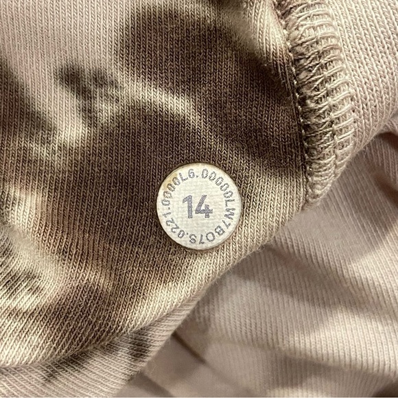 lululemon Women’s Inner GlowShorts 3” Terry Size 14 (Missing Drawstring) - Picture 10 of 11